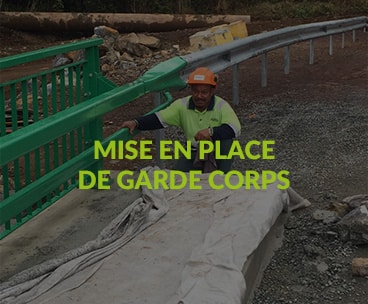 Mise en place de garde-corps — Entreprise PIERRE F